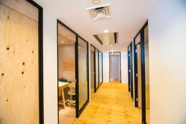 5年限定複合施設TENOHA代官山オープン。日本初カフェ、ショップ、オフィスまで