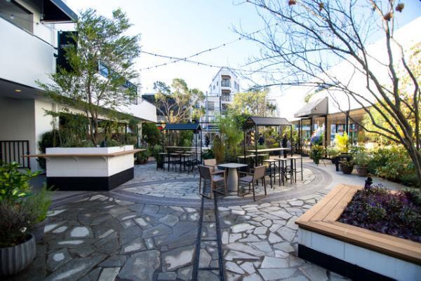 5年限定複合施設TENOHA代官山オープン。日本初カフェ、ショップ、オフィスまで