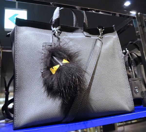 フェンディ、新“ピーカブー”バッグを伊勢丹メンズで世界先行発売