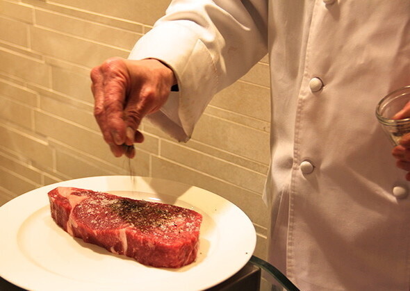 伊勢丹シェフが教える、クリスマスの美味しいお肉の料理法