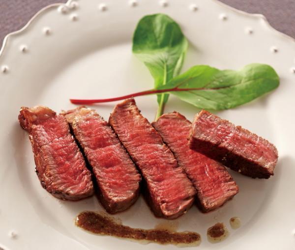 年末年始は“普通の肉”では満足しない！伊勢丹、“肉の塊”新提案