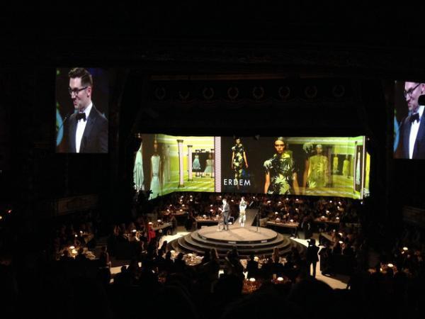 英国ファッション大賞2014はアーデム、JWアンダーソンが初受賞