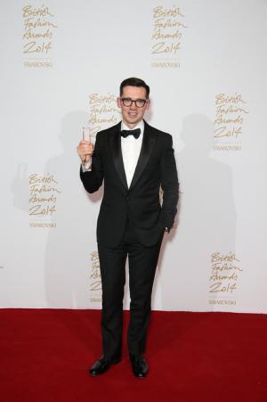 英国ファッション大賞2014はアーデム、JWアンダーソンが初受賞