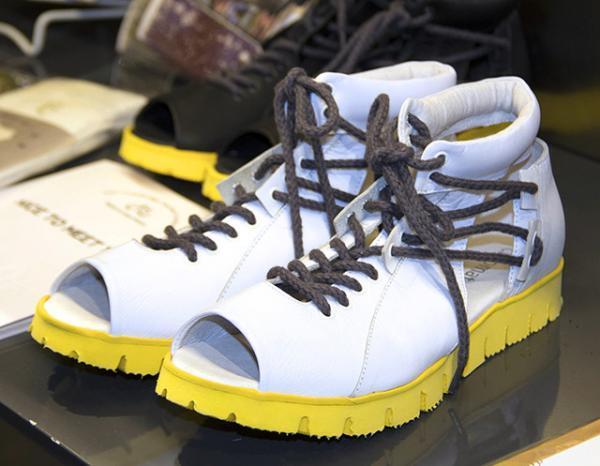 FAKE×伊勢丹期間限定ショップ「グラデーション」オープン