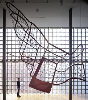 銀座メゾンエルメス、モニカ・ソフノフスカ日本初個展を開催