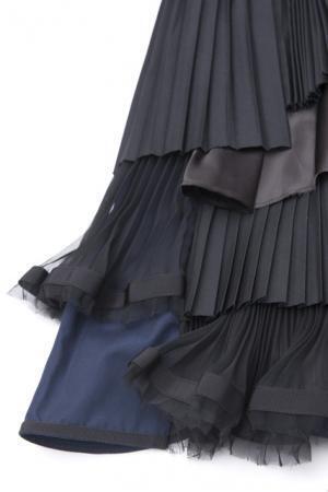 sacai、ドーバー銀座限定冬を乗り切る新アイテム発売