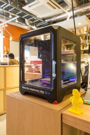 蔦屋書店の本棚を拡張した複合施設に。湘南T-SITEオープン