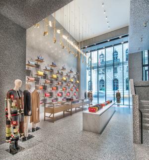 【生中継】ヴァレンティノ15SSオートクチュールコレクション、11日10時より