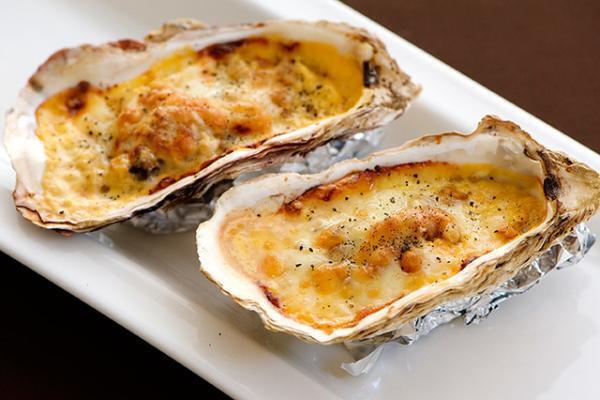 シャンパーニュには柿と牡蠣のマリアージュ。手軽にできる“おもてなしレシピ”をご紹介