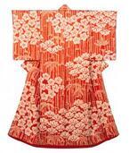 文化服飾博物館で日本の染織技術についての展覧会