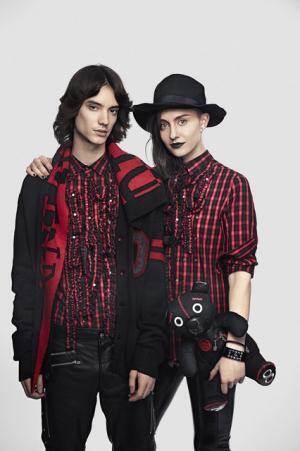 クリスマスパーティーで目立つなら、破壊的でハードなディーゼル！