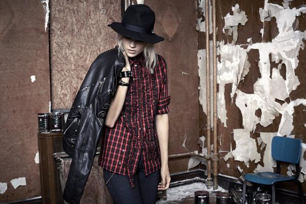 クリスマスパーティーで目立つなら、破壊的でハードなディーゼル！