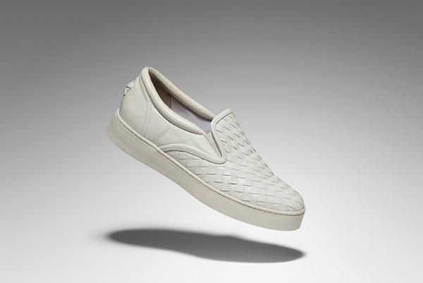 【動画】ボッテガ・ヴェネタのホリデー特設サイト。ラッピングやメッセージカードのサービスも