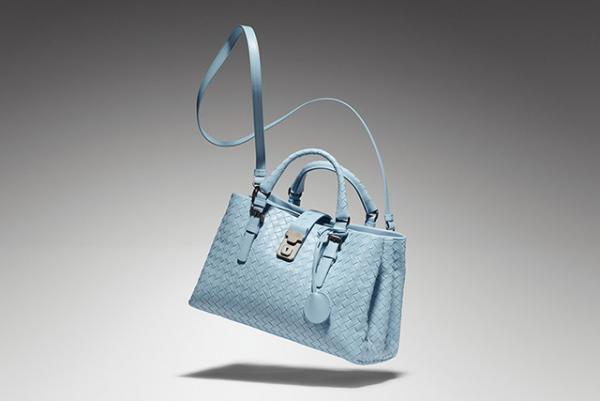 【動画】ボッテガ・ヴェネタのホリデー特設サイト。ラッピングやメッセージカードのサービスも