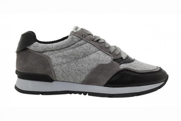 シックにラグジュアリーを演出する、アルマーニのギフト