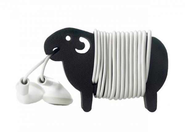 可愛いーっ新宿伊勢丹に“羊アイテム”大集結！