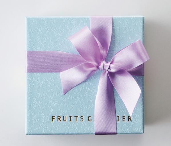 新宿伊勢丹食品フロアは“羊”だらけ！ワイン、羊羹、煎餅そろう