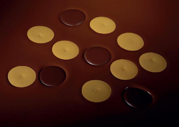 ピエール・エルメのバレンタインに限定ショコラが勢ぞろい、新作ショコラケーキも登場