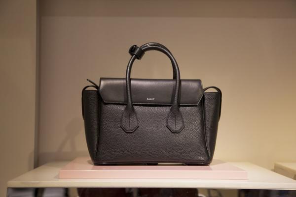 新宿伊勢丹で一足早く桜満開！バリーの限定イベントスタート