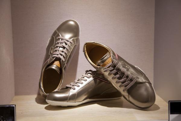 新宿伊勢丹で一足早く桜満開！バリーの限定イベントスタート