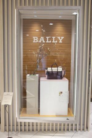 新宿伊勢丹で一足早く桜満開！バリーの限定イベントスタート