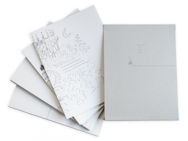 蛇腹に綴ったスタインバーグのドローイング集【NADiffオススメBOOK】