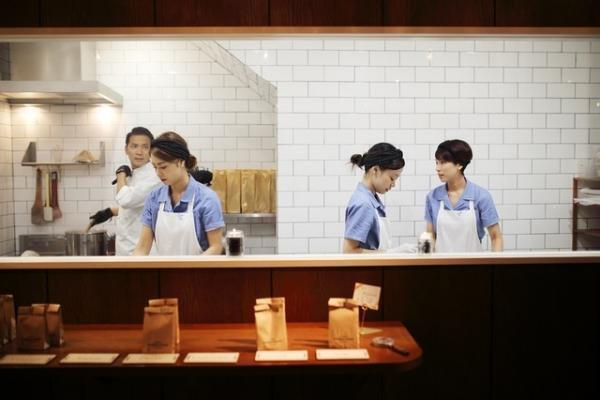 手作りキャラメル店「NUMBER SUGER」に可憐な花モチーフの新ボックス登場