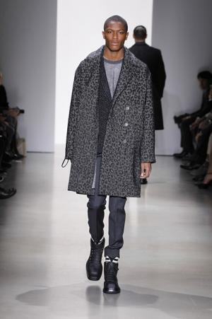 カルバン・クラインはパワフルにクラッシーに。メンズウエアの再構築【2015-16秋冬メンズ】