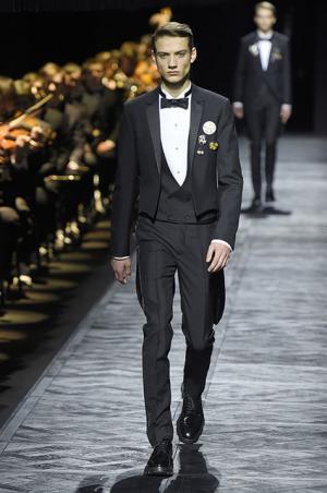 フォーマルの未来をつくるディオールオム【2015-16秋冬メンズ】