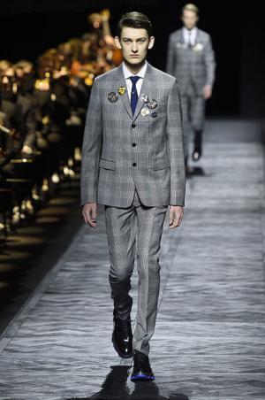 フォーマルの未来をつくるディオールオム【2015-16秋冬メンズ】