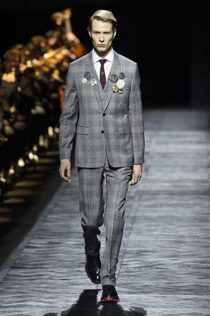 フォーマルの未来をつくるディオールオム【2015-16秋冬メンズ】