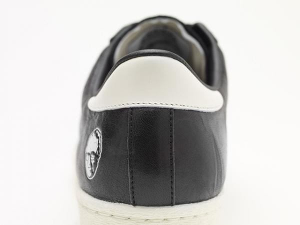 アディダススーパースターで新コラボ、コンソーシアム10周年記念モデル