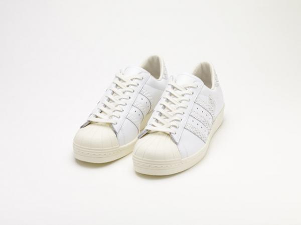 アディダススーパースターで新コラボ、コンソーシアム10周年記念モデル