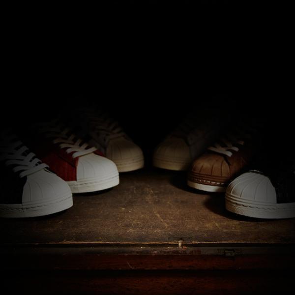 アディダススーパースターで新コラボ、コンソーシアム10周年記念モデル