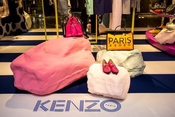 ケンゾー、新宿伊勢丹で新作“KALIFORNIA Mini”バッグ先行販売