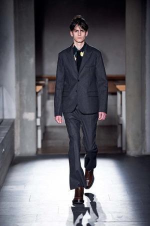 70年代のソフトフェミニン、マルニの卓越したリラックス感【2015-16秋冬メンズ】