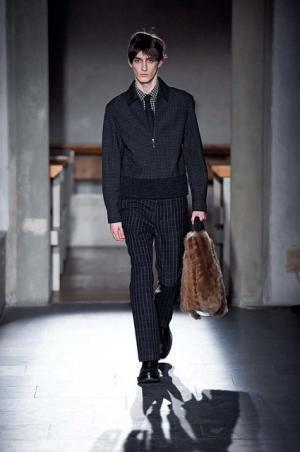 70年代のソフトフェミニン、マルニの卓越したリラックス感【2015-16秋冬メンズ】