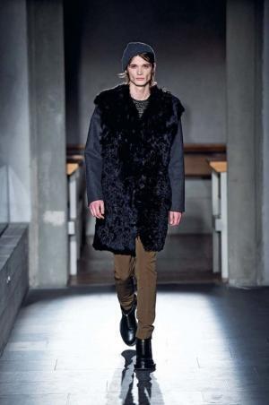 70年代のソフトフェミニン、マルニの卓越したリラックス感【2015-16秋冬メンズ】