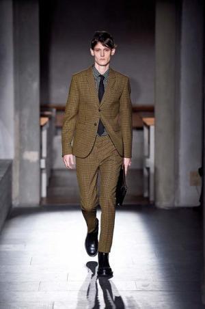 70年代のソフトフェミニン、マルニの卓越したリラックス感【2015-16秋冬メンズ】