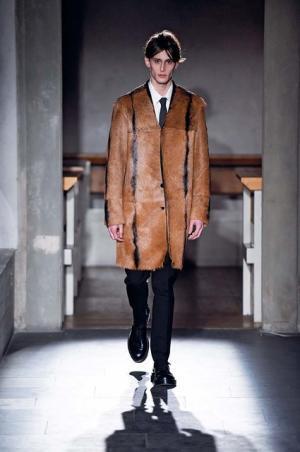 70年代のソフトフェミニン、マルニの卓越したリラックス感【2015-16秋冬メンズ】