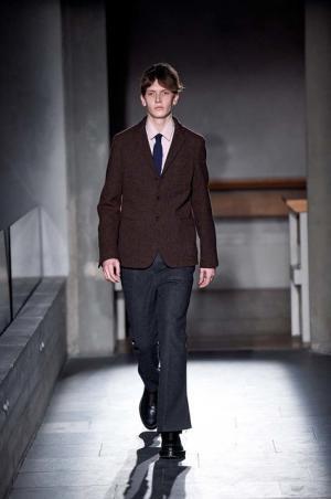 70年代のソフトフェミニン、マルニの卓越したリラックス感【2015-16秋冬メンズ】