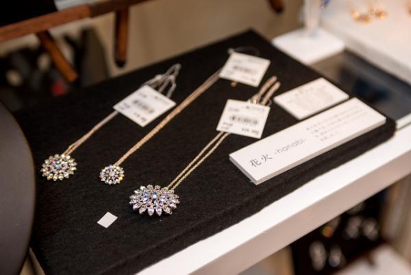 新宿伊勢丹、“豪華客船クルーズファッション”提案。船上パーティーはタダシショージと日本の匠