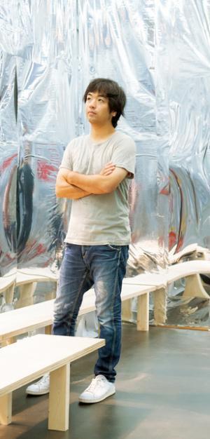 名和晃平、鈴木親らによる扇で復興支援。三越伊勢丹チャリティープロジェクト