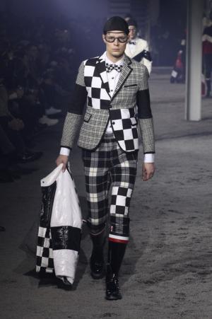 トム・ブラウンのモンクレールガム・ブルーはオリジナルダウンをパラダイムシフト【2015-16秋冬メンズ】