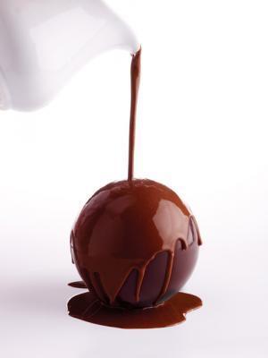 ピエール・エルメ青山のバー・ショコラがリニューアル。ショコラを堪能する空間へ