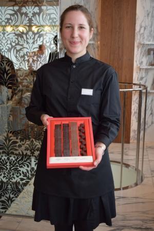 ピエール・エルメ青山のバー・ショコラがリニューアル。ショコラを堪能する空間へ