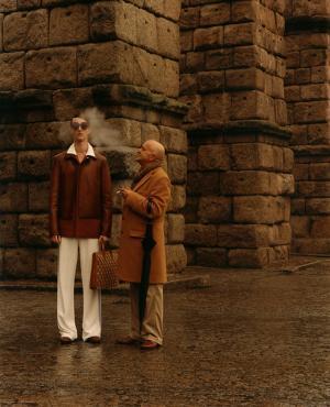 ロエベが描くフェミニンタッチのモダニティー【2015-16秋冬メンズ】