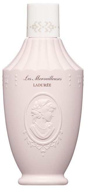 新チーク登場。レ・メルヴェイユーズラデュレから幸福感あふれる春コレクション