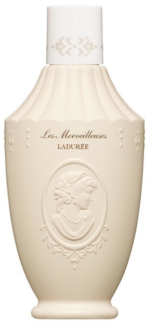 新チーク登場。レ・メルヴェイユーズラデュレから幸福感あふれる春コレクション