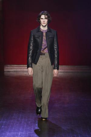 マルジェラのエスプリを存分に含むサイケアンティーク【15-16AWメンズ】